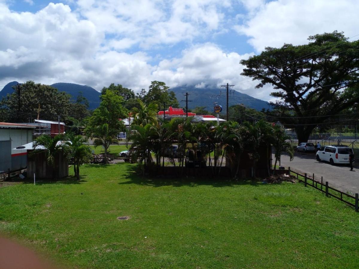 La Fortuna La Pension Backpackers المظهر الخارجي الصورة